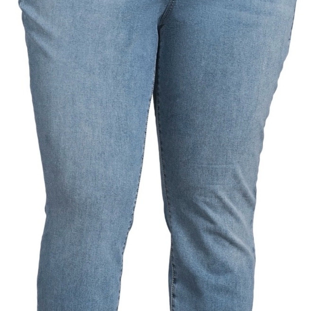 New-Women’s Skinny Jeans by Terra and Sky, Size 16W Plus